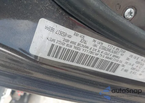 2017 Ram 1500 Express 4X4 5'7 Box из США, поврежденный, VIN 1C6RR7KT8HS799515